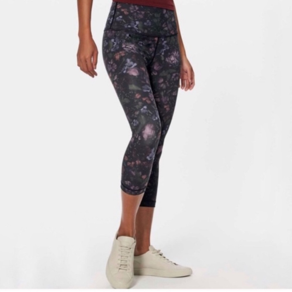 Lululemon Floral Print Wunder Under Crop Leggings